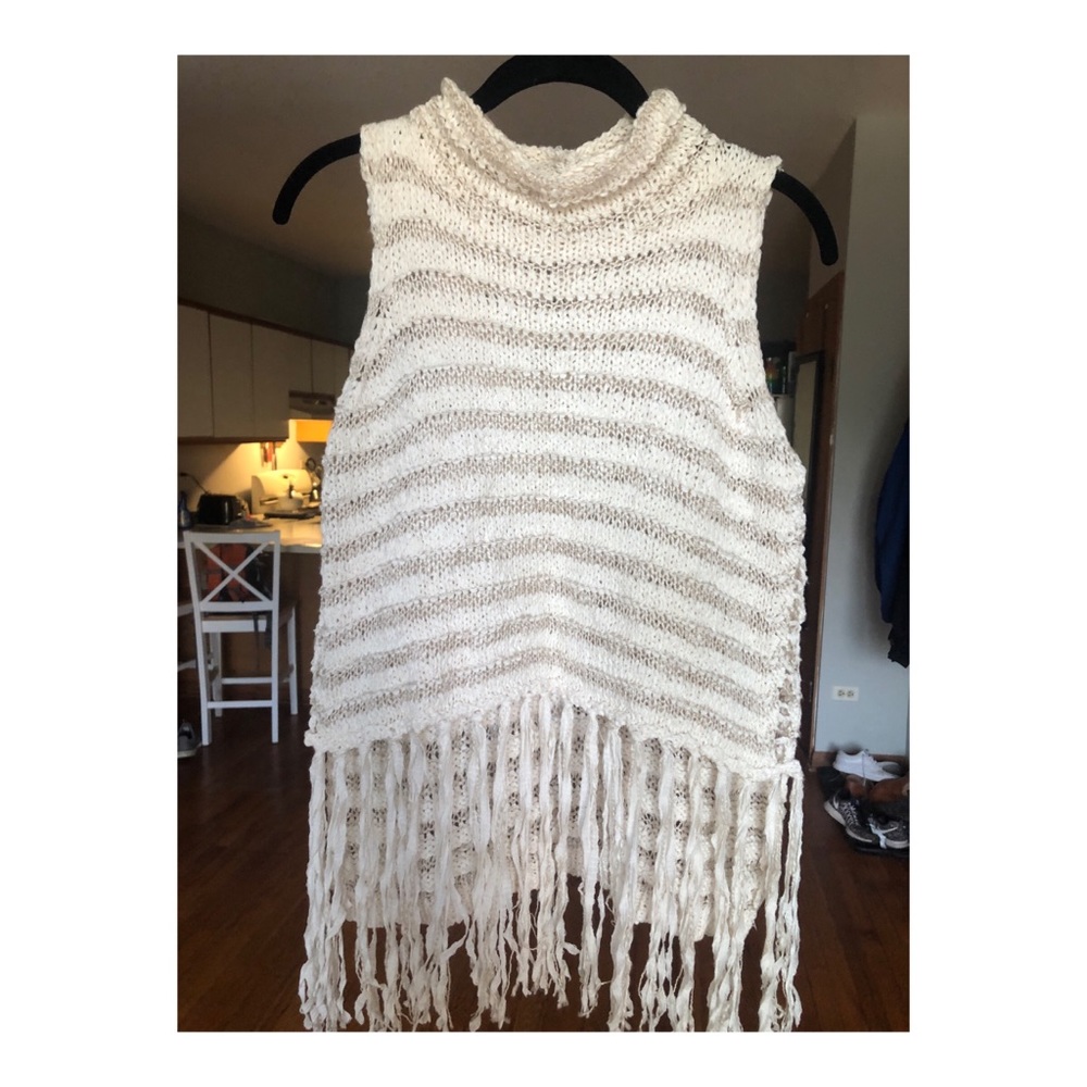 Sleeveless Crop Top